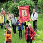 Mit der Florianfahne beim Johannisbründl