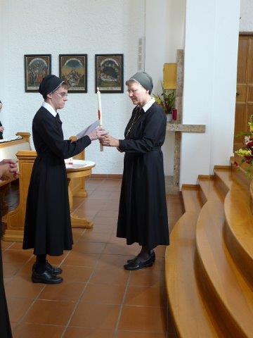 Sr. Katharina Leitner mit Priorin Sr. Hanna Jurman
