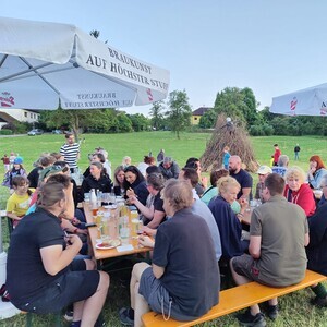 Das Festgelände füllt sich