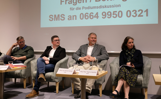 Mit eindringlichen Worten warnte Klimaforscher Arnulf Grübler im Rahmen eines Netzwerktreffens der Katholischen Aktion (KA) Oberösterreich im Bildungshaus St. Magdalena am 22. November 2019 vor den Auswirkungen des globalen Klimawandels.             