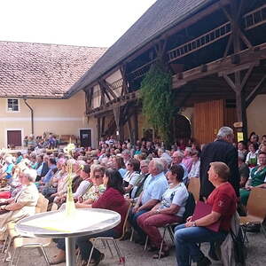 voiXmusil am Hof