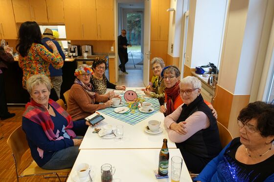 Faschingsfrühschoppen im Pfarrsaal