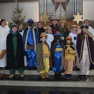 Famiiengottesdienst mit den Sternsingern, 6. Jänner 2017