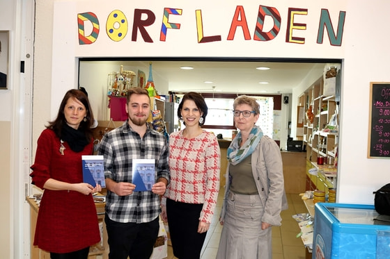Teamleiterin bei invita Pfaffing Karin Bachleitner, Jakob Hemetsberger, Staatssekretärin Mag. Karoline Edtstadler und invita Bereichsleiterin Inge Sigl